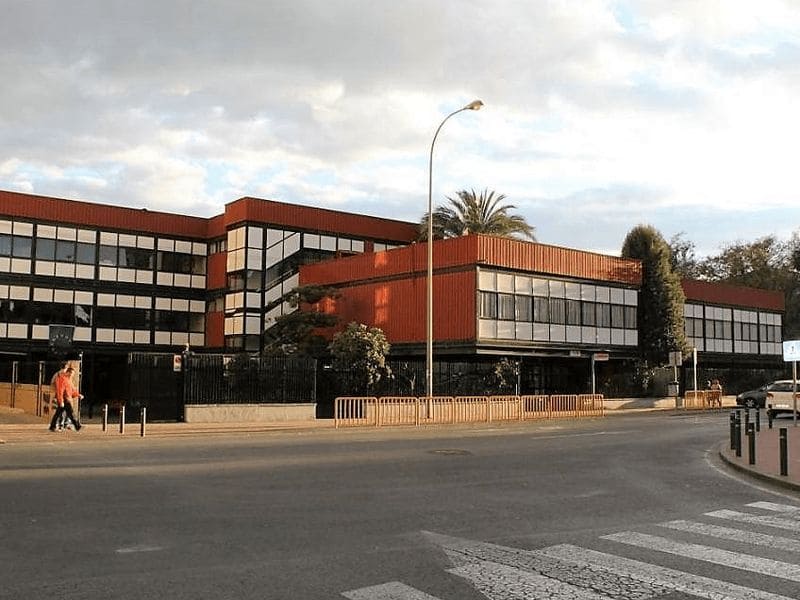 Edificio del colegio de Murcia